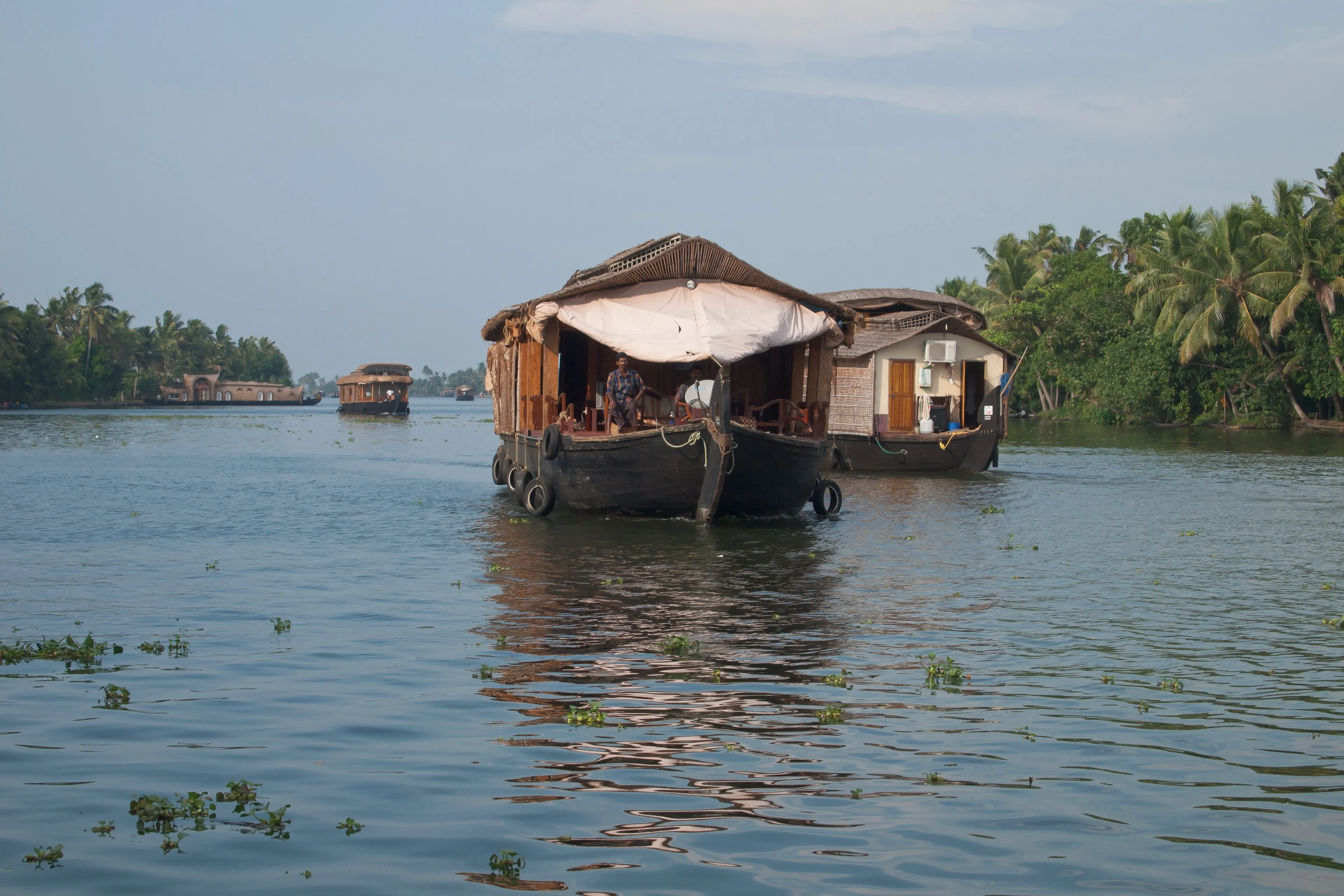 A traditional Kerala sadya meal served on board a CeePee houseboat